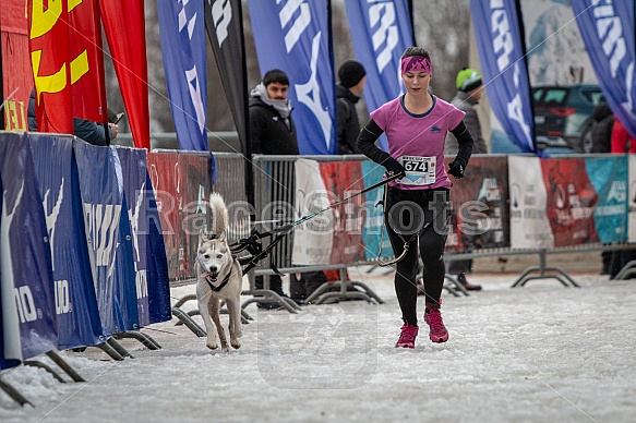 Starty a cílová fota Winter Skyrace 2019