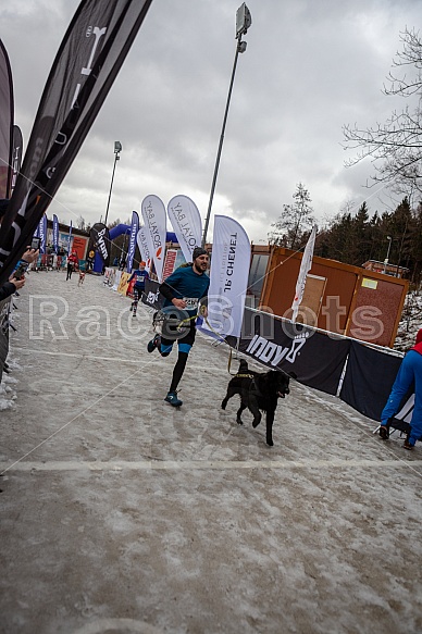 Starty a cílová fota Winter Skyrace 2019