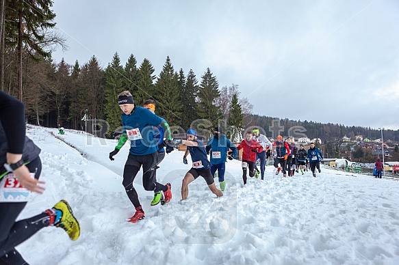 Starty a cílová fota Winter Skyrace 2019