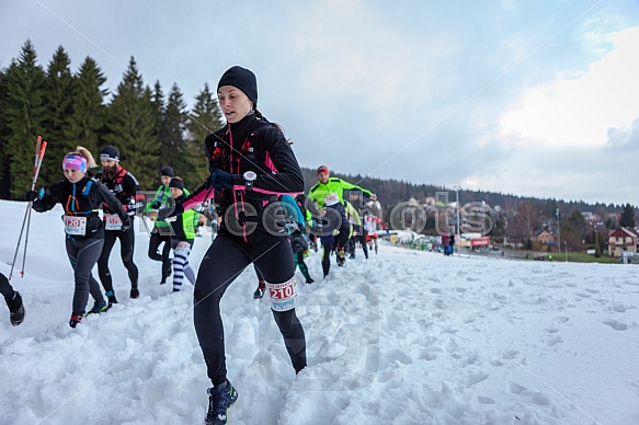 Starty a cílová fota Winter Skyrace 2019