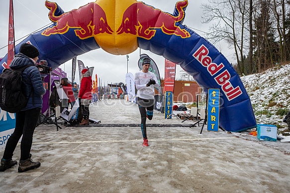 Starty a cílová fota Winter Skyrace 2019
