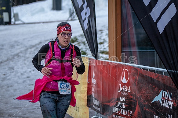 Starty a cílová fota Winter Skyrace 2019