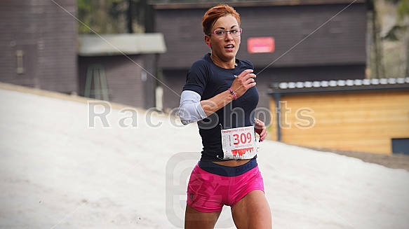 První seběh Ještěd Skyrace