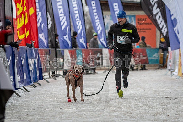 Starty a cílová fota Winter Skyrace 2019