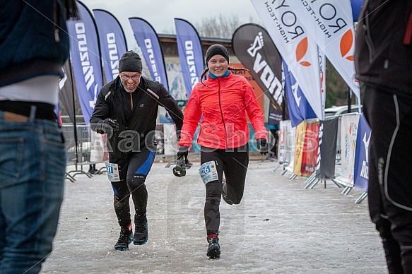 Starty a cílová fota Winter Skyrace 2019