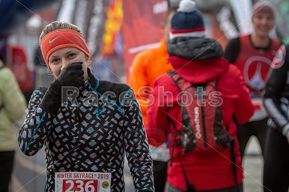 Starty a cílová fota Winter Skyrace 2019