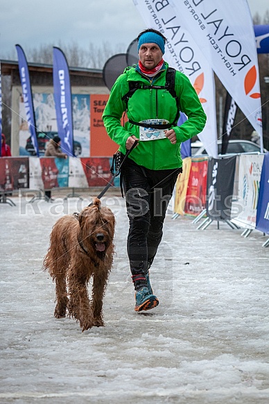 Starty a cílová fota Winter Skyrace 2019