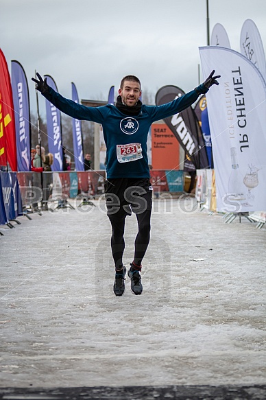 Starty a cílová fota Winter Skyrace 2019