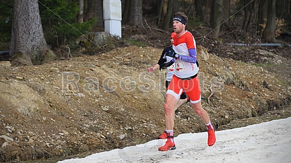 První seběh Ještěd Skyrace