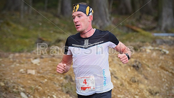 První seběh Ještěd Skyrace