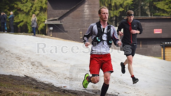 První seběh Ještěd Skyrace