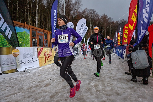 Starty a cílová fota Winter Skyrace 2019