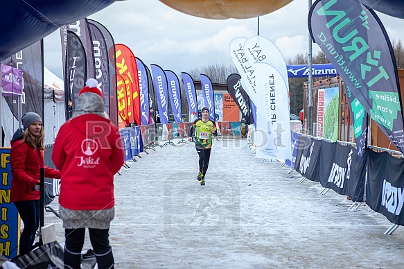Starty a cílová fota Winter Skyrace 2019