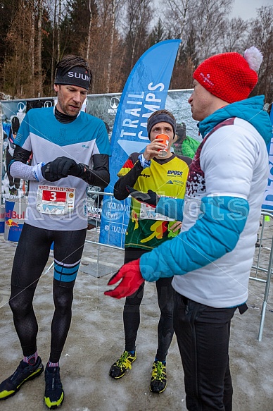 Starty a cílová fota Winter Skyrace 2019
