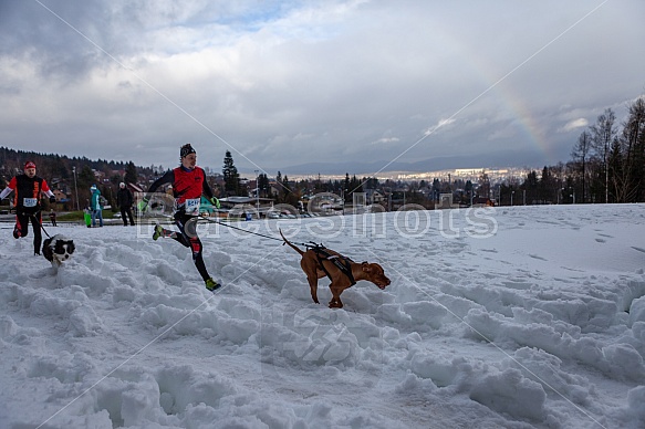Starty a cílová fota Winter Skyrace 2019