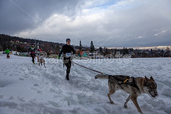 Starty a cílová fota Winter Skyrace 2019