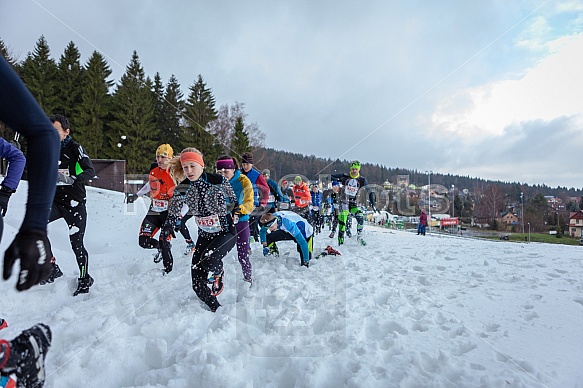 Starty a cílová fota Winter Skyrace 2019