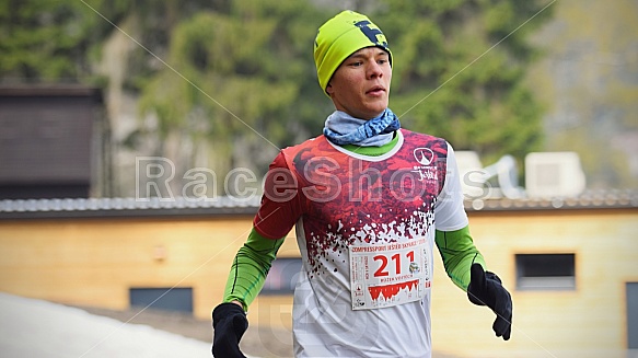 První seběh Ještěd Skyrace