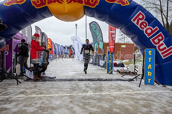 Starty a cílová fota Winter Skyrace 2019