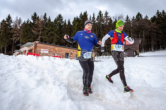 Starty a cílová fota Winter Skyrace 2019