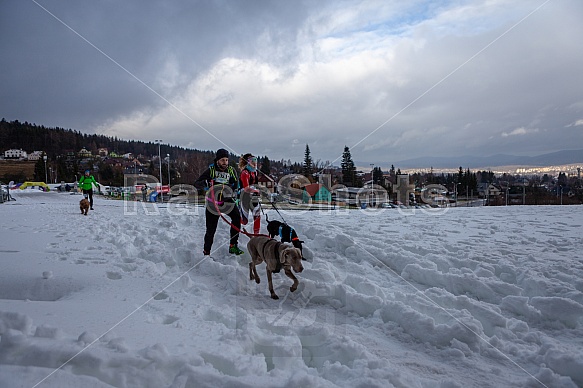 Starty a cílová fota Winter Skyrace 2019