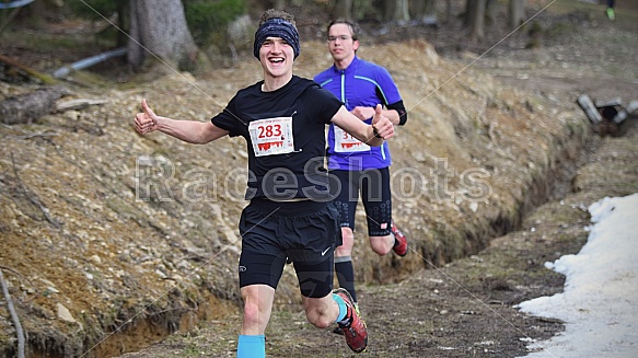 První seběh Ještěd Skyrace