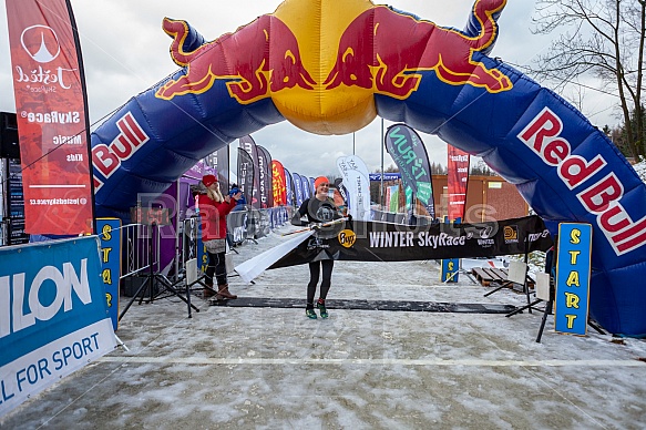 Starty a cílová fota Winter Skyrace 2019