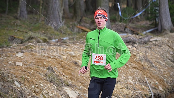 První seběh Ještěd Skyrace