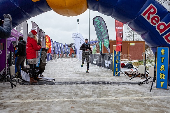 Starty a cílová fota Winter Skyrace 2019