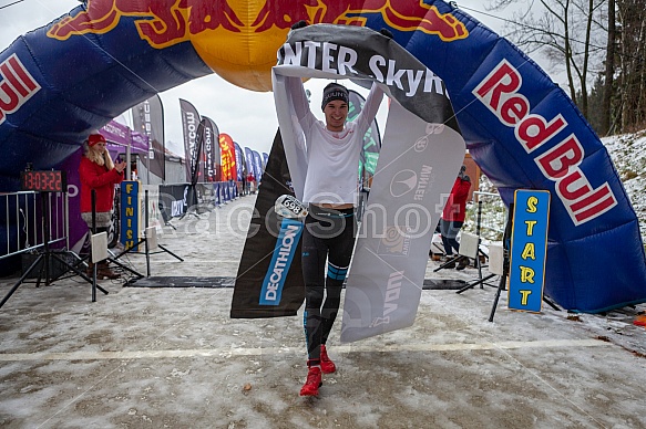 Starty a cílová fota Winter Skyrace 2019