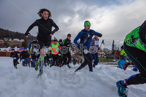 Starty a cílová fota Winter Skyrace 2019