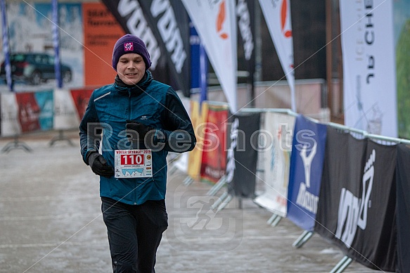 Starty a cílová fota Winter Skyrace 2019