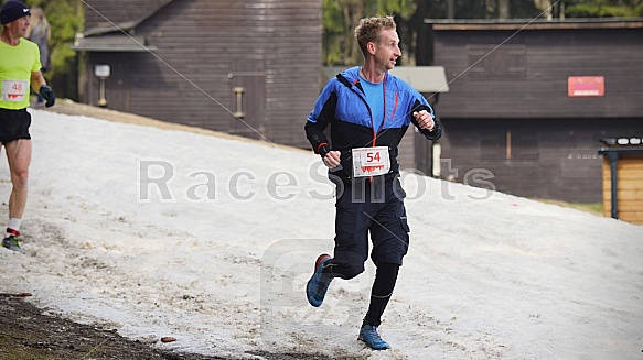 První seběh Ještěd Skyrace