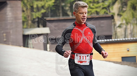 První seběh Ještěd Skyrace