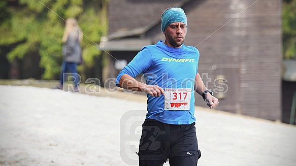 První seběh Ještěd Skyrace