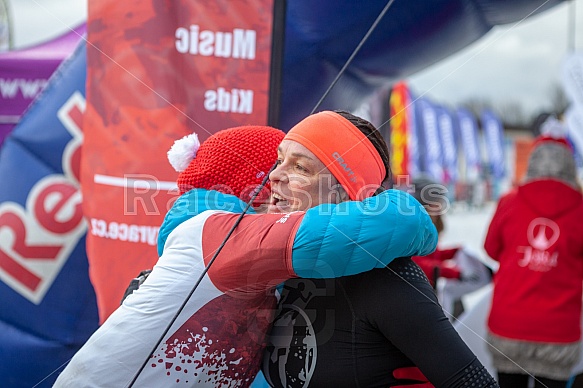 Starty a cílová fota Winter Skyrace 2019