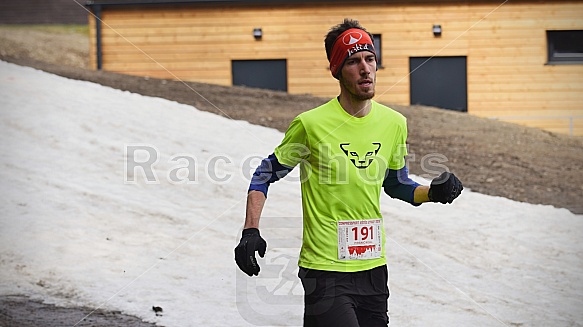 První seběh Ještěd Skyrace