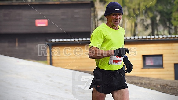 První seběh Ještěd Skyrace