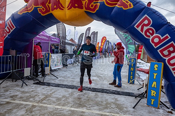 Starty a cílová fota Winter Skyrace 2019