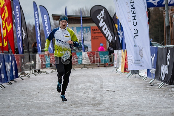 Starty a cílová fota Winter Skyrace 2019