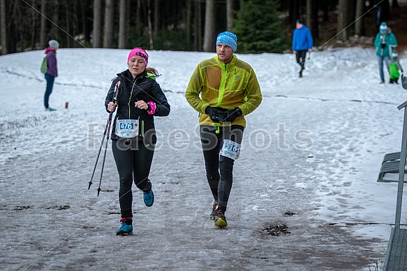 Starty a cílová fota Winter Skyrace 2019
