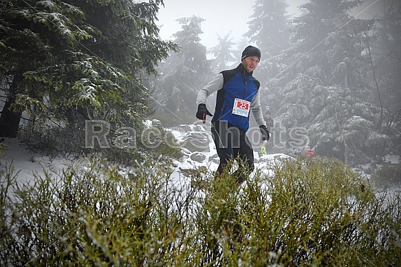 Seběh z Ještědu WINTER Skyrace Seběh z Ještědu WINTER Skyrace