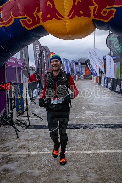 Starty a cílová fota Winter Skyrace 2019