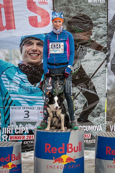 Starty a cílová fota Winter Skyrace 2019