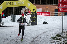 Starty a cílová fota Winter Skyrace 2019